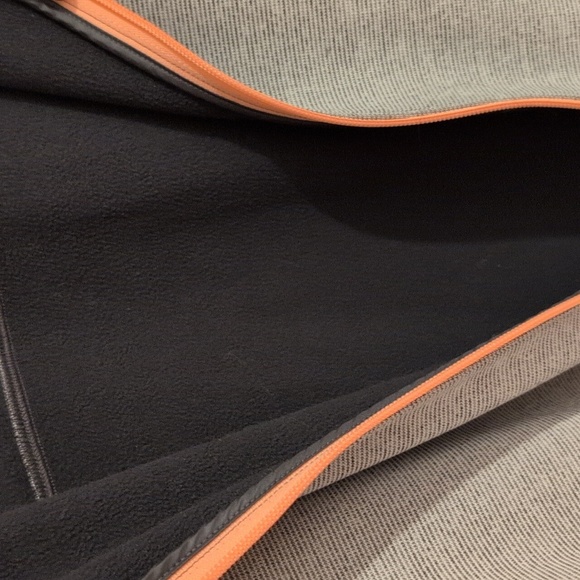 NWOT Under Armour Gray and Black Hooded Jacket with Orange Zipper - Picture 5 of 7